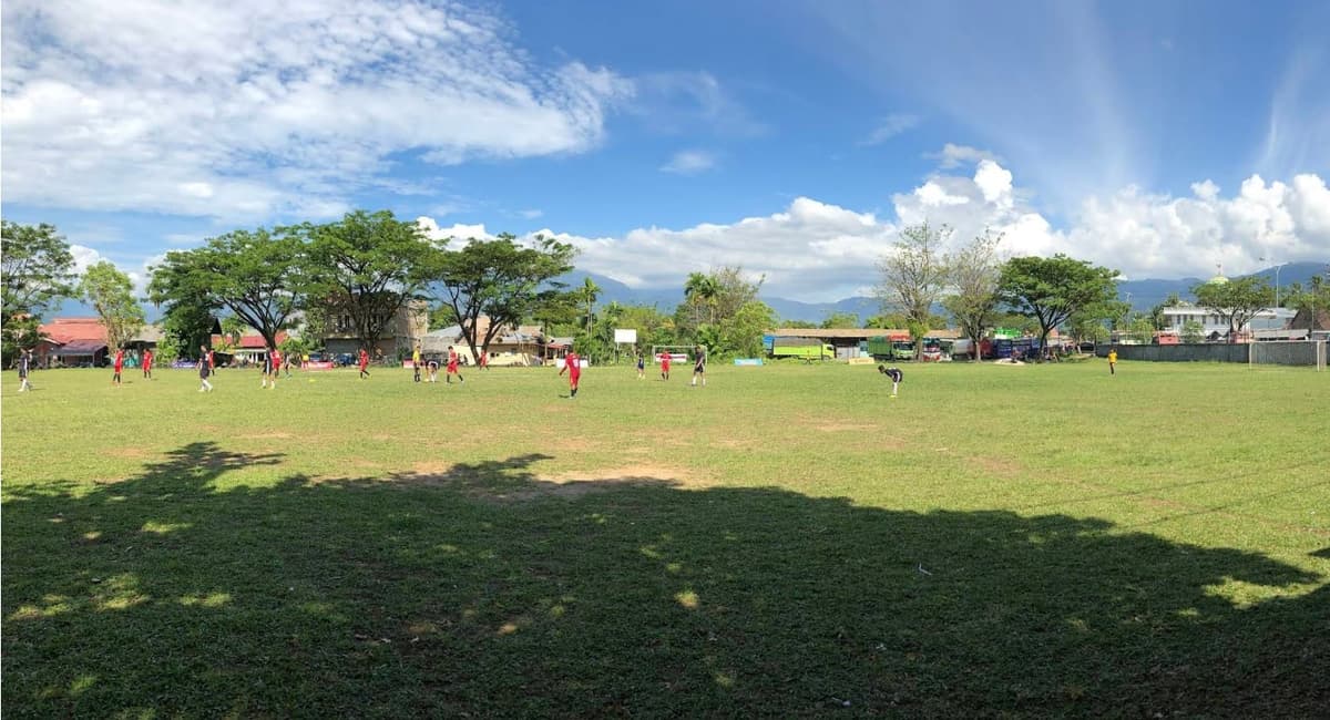 Lapangan Bola Cengkeh